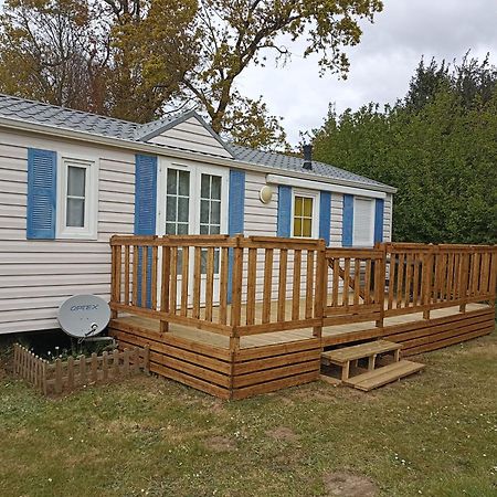Mobil-Home Dans Camping Municipal Kermaria-Sulard Exteriör bild
