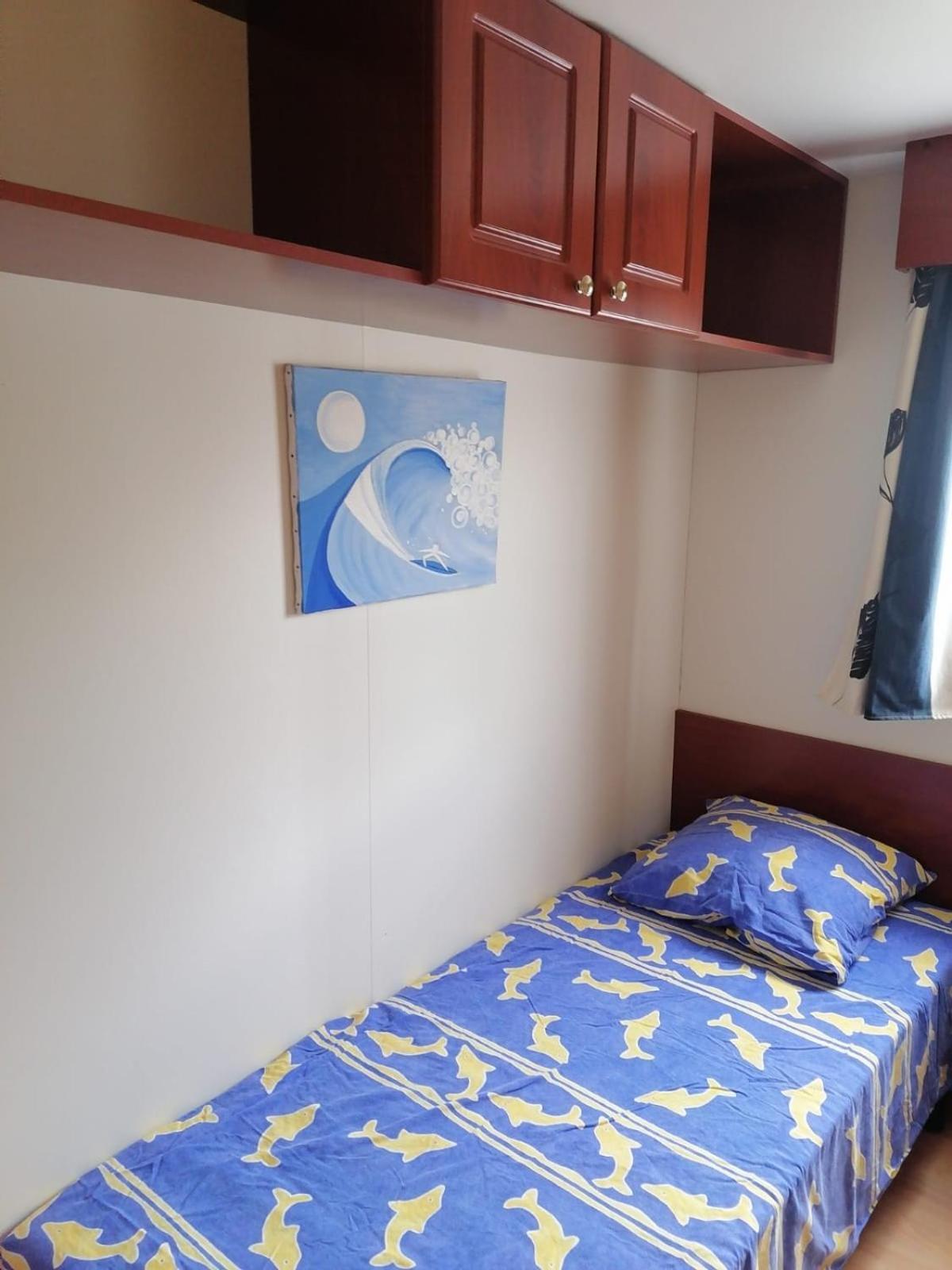 Mobil-Home Dans Camping Municipal Kermaria-Sulard Exteriör bild