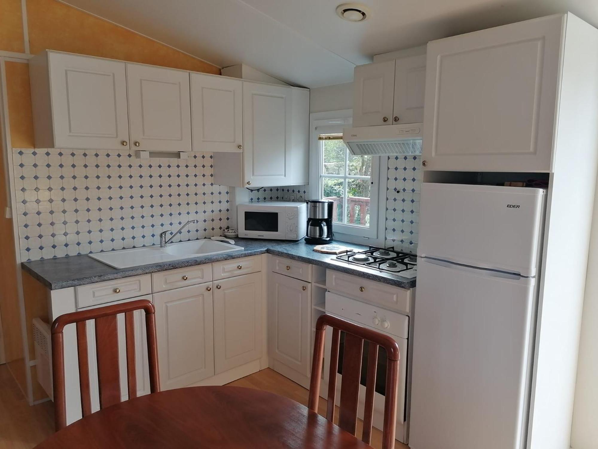 Mobil-Home Dans Camping Municipal Kermaria-Sulard Exteriör bild