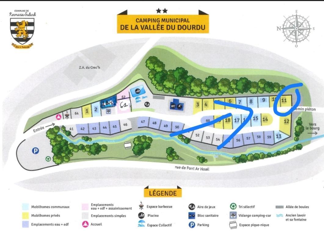Mobil-Home Dans Camping Municipal Kermaria-Sulard Exteriör bild